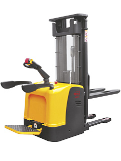 Штабелер самоходный 1,5 т 3,5 м XILIN CDDK15-III 24/200 В/Ач (с платформой) Штабелер самоходный 1,5 т 3,5 м XILIN CDDK15-III 24/200 В/Ач (с платформой)