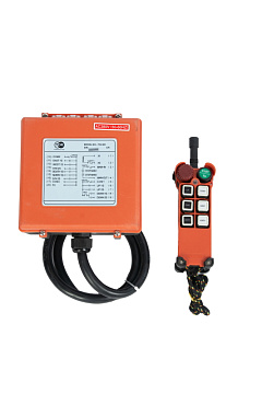 Комплект радиоуправления TOR F24-6D (380В, 6 кнопок, двухскоростной) Комплект радиоуправления TOR F24-6D (380В, 6 кнопок, двухскоростной)